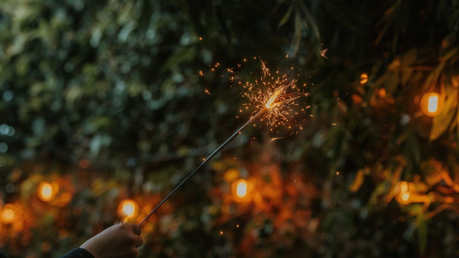 Start the New Year with a Healthy, Bright Smile: Dental Resolutions for 2025
